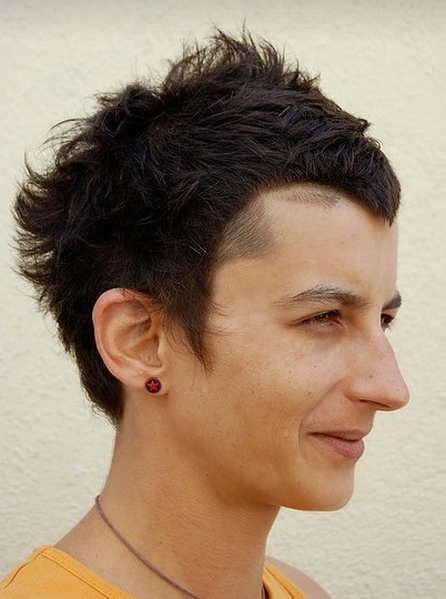 cieniowane fryzury krótkie uczesanie damskie zdjęcie numer 36A